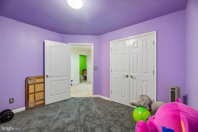 8405 MINERAL SPRINGS DR, Manassas, VA 20112