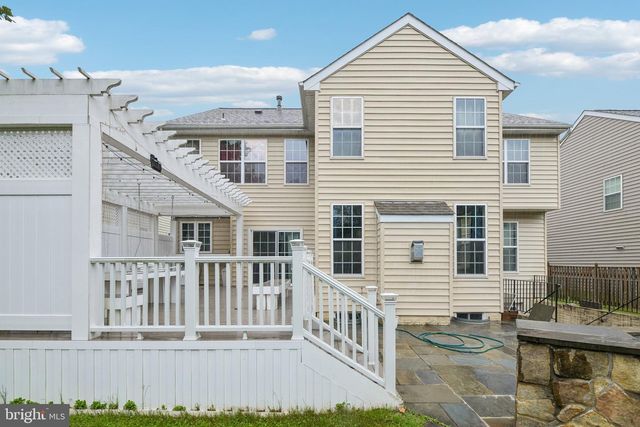8405 MINERAL SPRINGS DR, Manassas, VA 20112