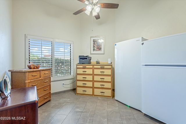4580 E Red Mesa Drive, Tucson, AZ 85718
