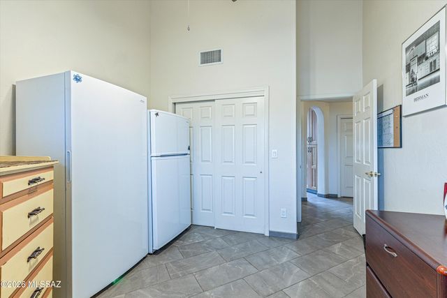 4580 E Red Mesa Drive, Tucson, AZ 85718