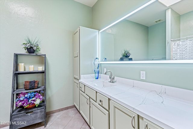 4580 E Red Mesa Drive, Tucson, AZ 85718