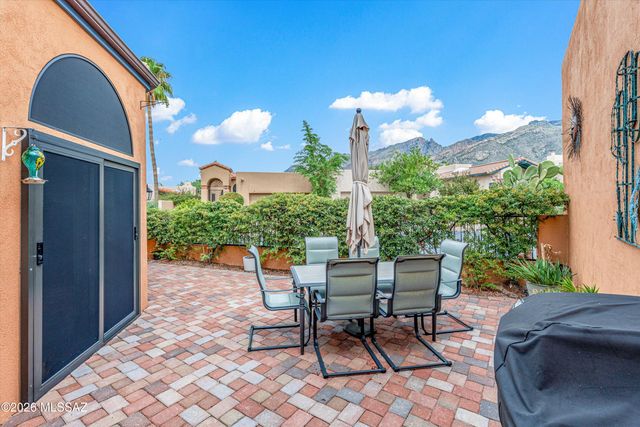 4580 E Red Mesa Drive, Tucson, AZ 85718