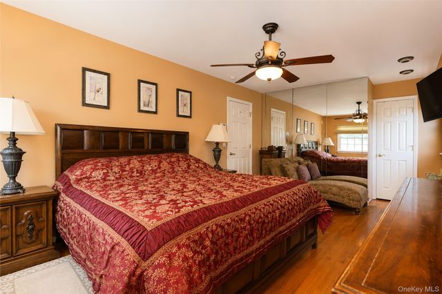 59 Tarring Street, Staten Island, NY 10306
