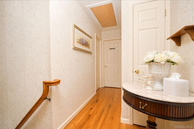 59 Tarring Street, Staten Island, NY 10306