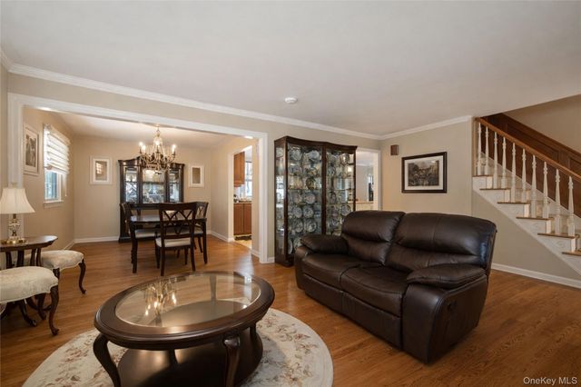 59 Tarring Street, Staten Island, NY 10306