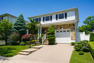 59 Tarring Street, Staten Island, NY 10306