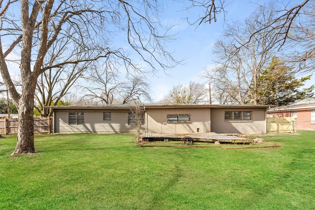 1103 Warden Street, Benbrook, TX 76126