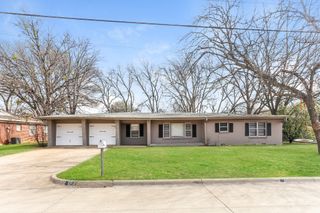 1103 Warden Street, Benbrook, TX 76126