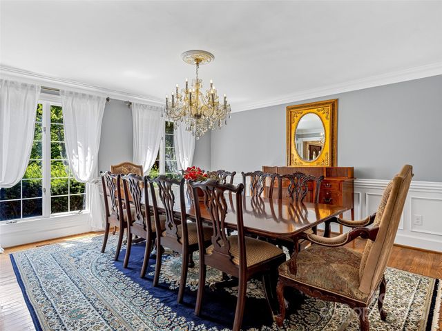 163 Northern Lights Lane, Hendersonville, NC 28739