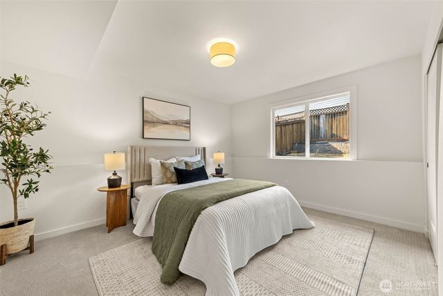10518 158th Avenue NE, Redmond, WA 98052
