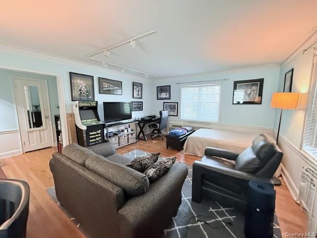 43 N Forest Avenue G3, Rockville Centre, NY 11570