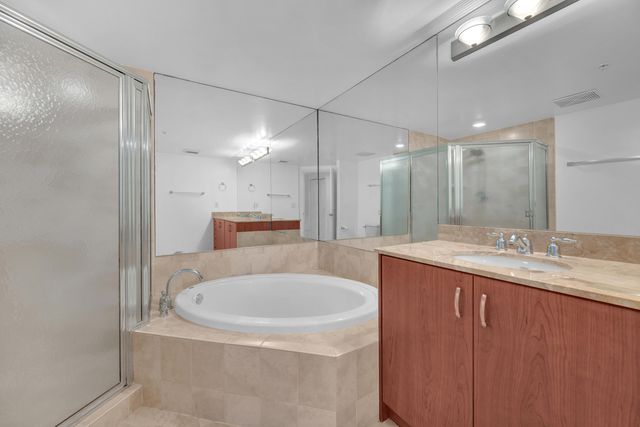 403 S Sapodilla Avenue 612, West Palm Beach, FL 33401