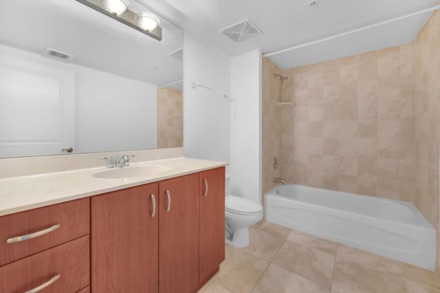 403 S Sapodilla Avenue 612, West Palm Beach, FL 33401