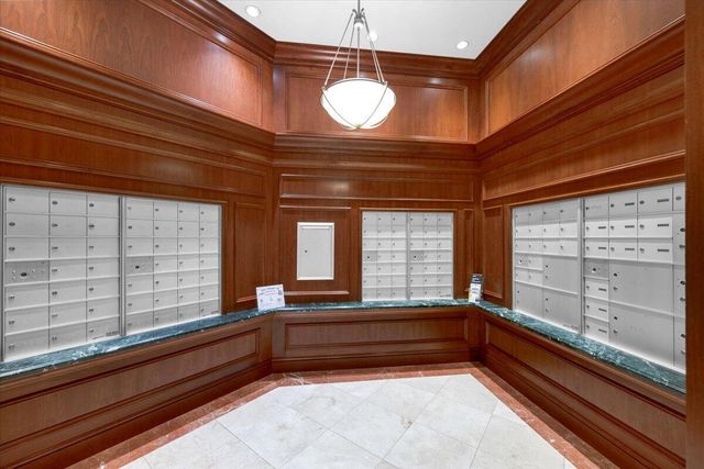 403 S Sapodilla Avenue 612, West Palm Beach, FL 33401