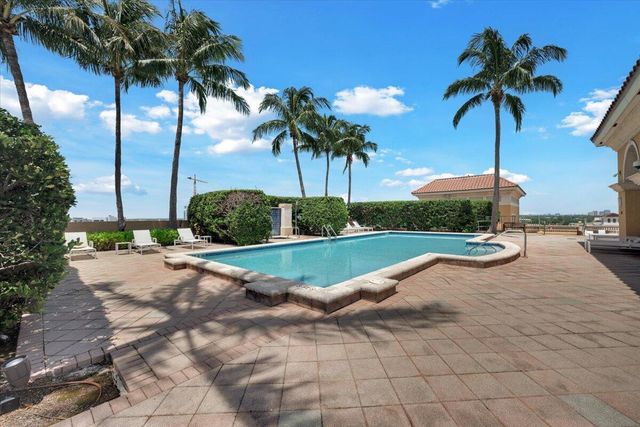 403 S Sapodilla Avenue 612, West Palm Beach, FL 33401