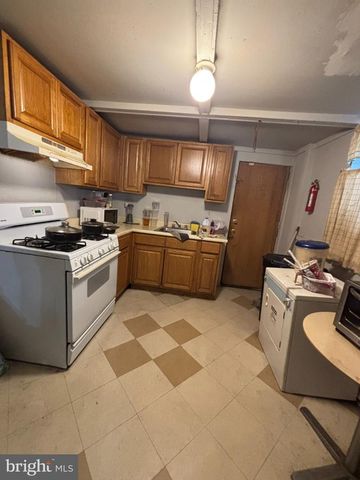 815 E HILTON ST, Philadelphia, PA 19134