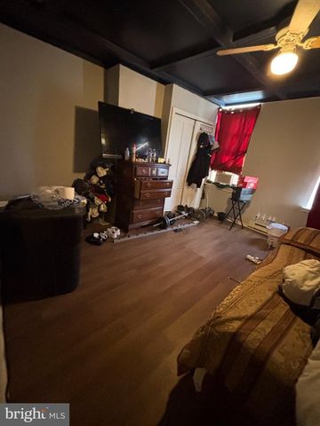 815 E HILTON ST, Philadelphia, PA 19134