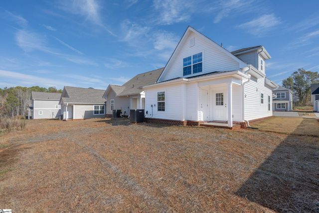 207 Waltham Court, Greenville, SC 29617