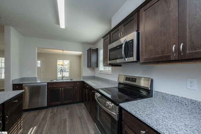 207 Waltham Court, Greenville, SC 29617