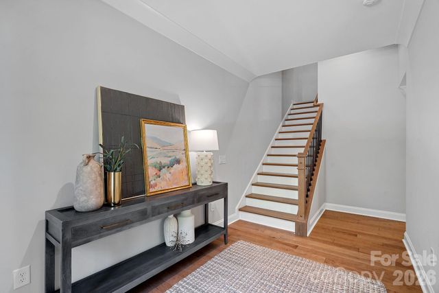 2543 Deacon Avenue, Charlotte, NC 28204
