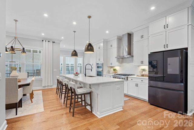 2543 Deacon Avenue, Charlotte, NC 28204