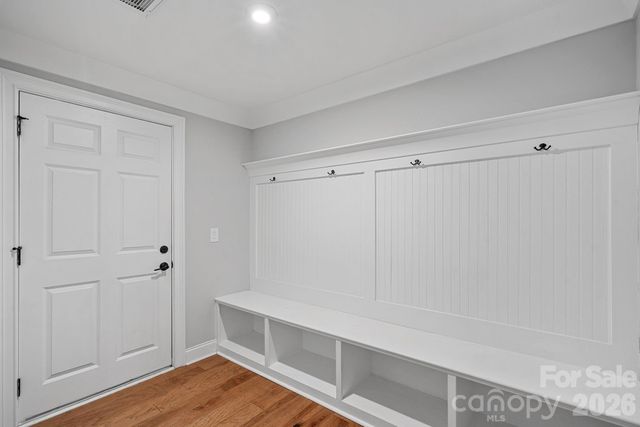 2543 Deacon Avenue, Charlotte, NC 28204