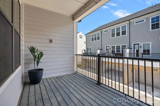 2543 Deacon Avenue, Charlotte, NC 28204