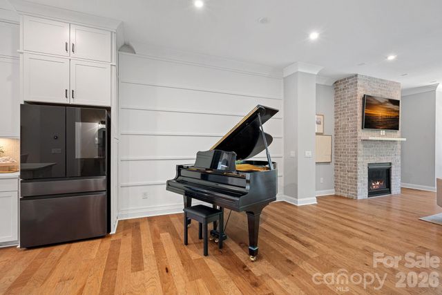 2543 Deacon Avenue, Charlotte, NC 28204