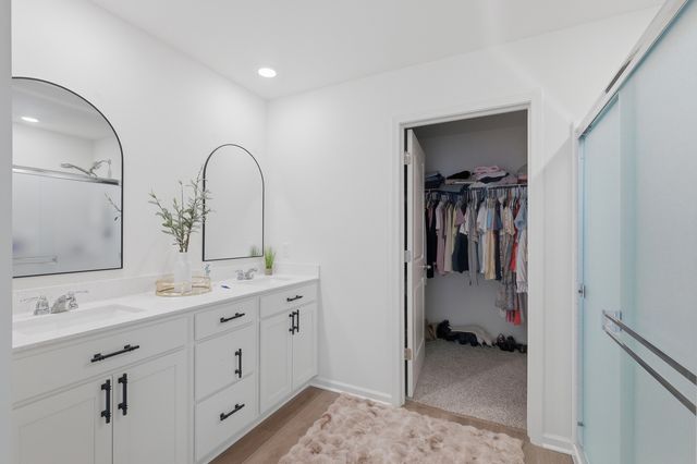 117 Fieldcrest Avenue, Hampshire, IL 60140