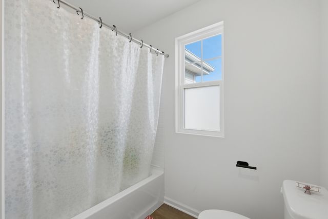 117 Fieldcrest Avenue, Hampshire, IL 60140