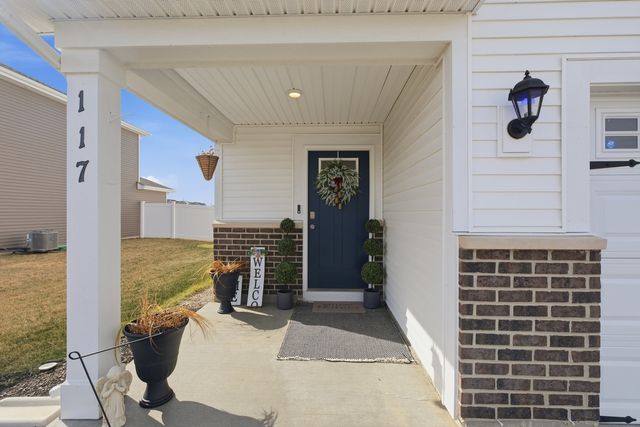 117 Fieldcrest Avenue, Hampshire, IL 60140