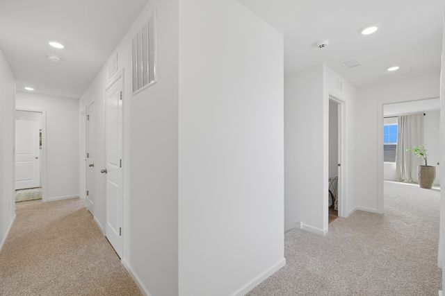 117 Fieldcrest Avenue, Hampshire, IL 60140