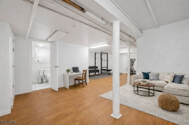 6 Franklin Ave, Montclair Twp., NJ 07042