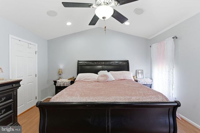 100 HALF PENNY CT, Stephens City, VA 22655