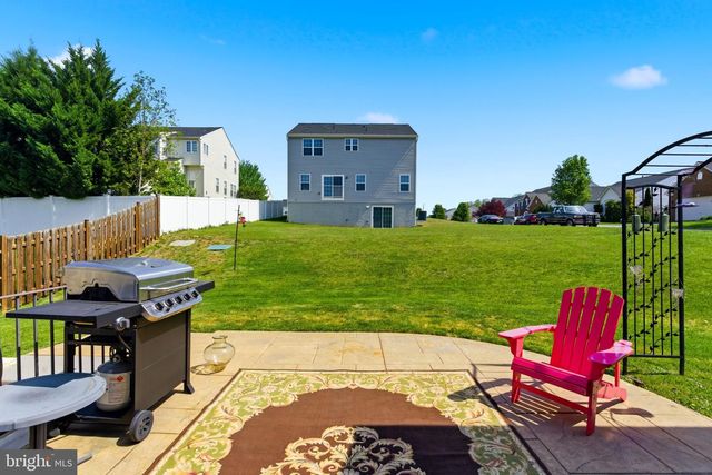 100 HALF PENNY CT, Stephens City, VA 22655