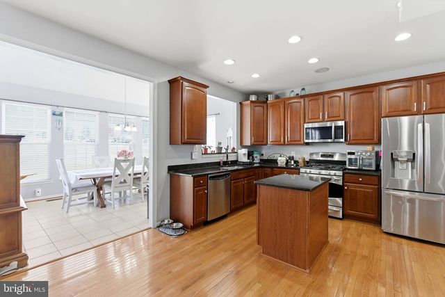 100 HALF PENNY CT, Stephens City, VA 22655