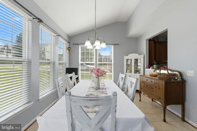 100 HALF PENNY CT, Stephens City, VA 22655