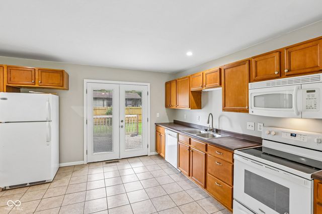 108 Prairie Parkway, Brownsburg, IN 46112