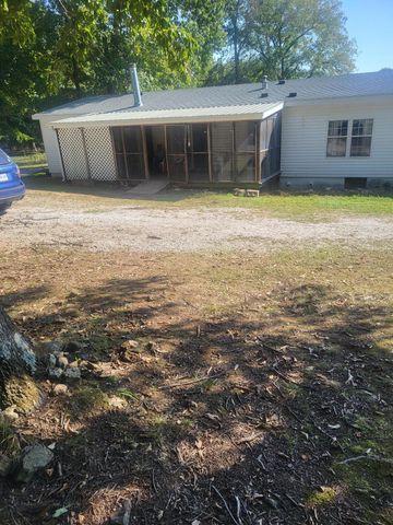 577 Route Ff, Everton, MO 65646