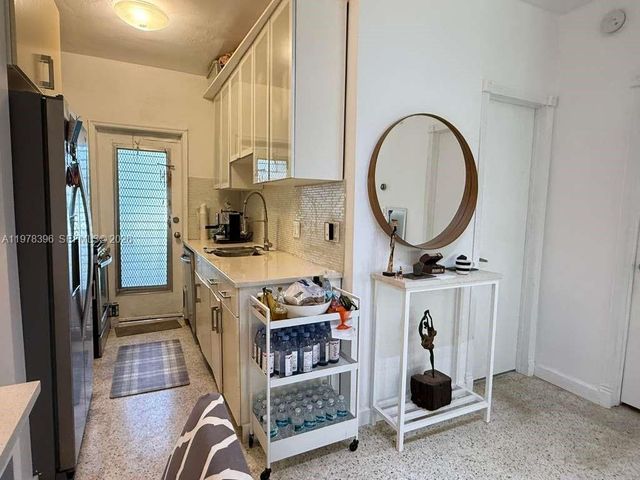 8420 Byron Ave 2, Miami Beach, FL 33141