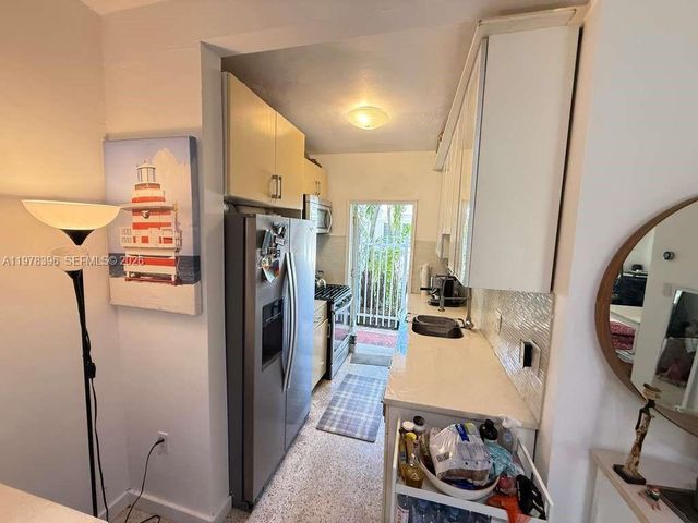 8420 Byron Ave 2, Miami Beach, FL 33141