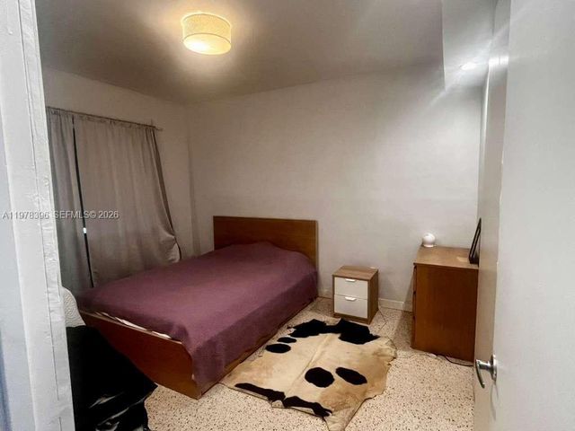 8420 Byron Ave 2, Miami Beach, FL 33141