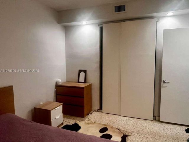 8420 Byron Ave 2, Miami Beach, FL 33141