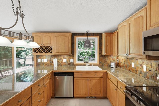 8716 Virginia Avenue S, Bloomington, MN 55438