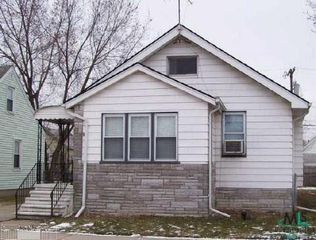 17444 Ivanhoe Street, Roseville, MI 48066