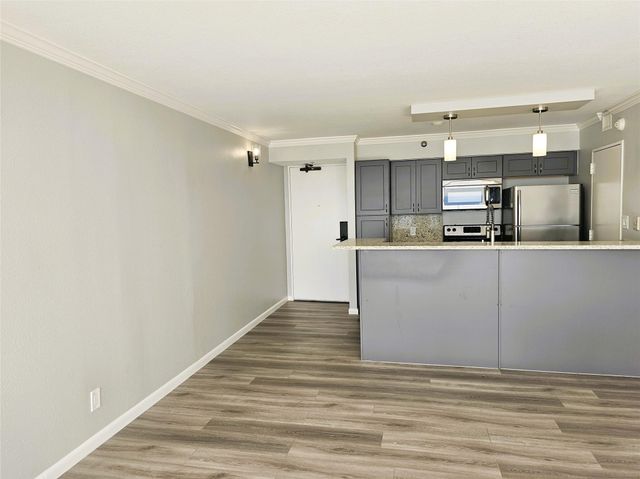 5220 Seawall Boulevard 833, Galveston, TX 77551