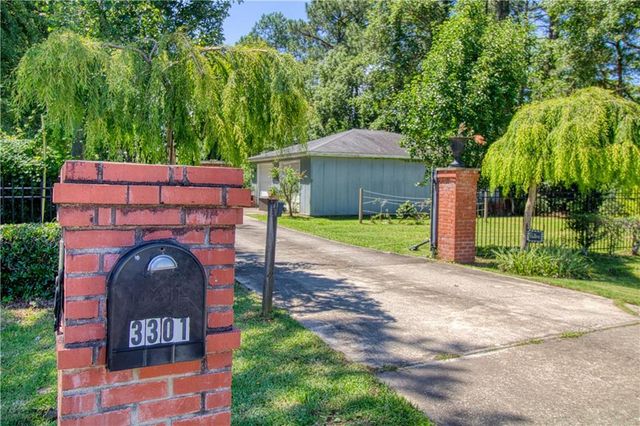 3301 Baumhauer Road, Theodore, AL 36582