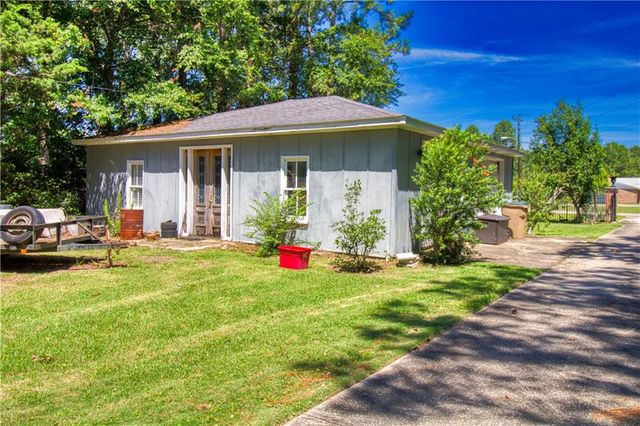 3301 Baumhauer Road, Theodore, AL 36582