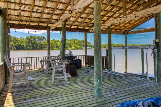 3301 Baumhauer Road, Theodore, AL 36582