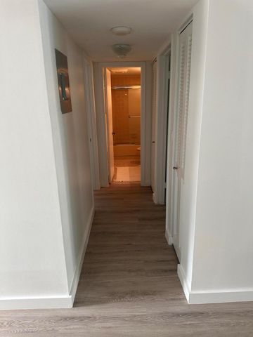 141 SE 3rd Avenue 203, Dania Beach, FL 33004